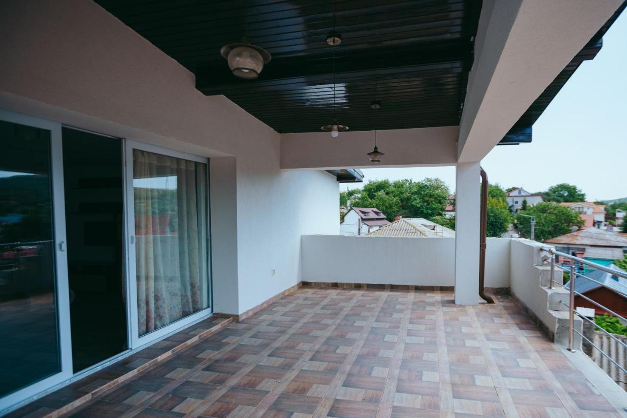 Casa Selly Hotell Tulcea Exteriör bild